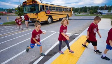 UUS OHT ⟩ Juhita autod on ohuks koolilastele