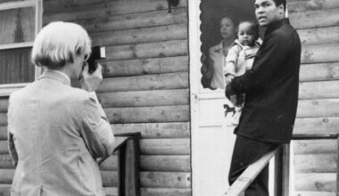 NOKAUT-MÜÜK ⟩ Muhammad Ali portree läks 18 miljoniga kaubaks