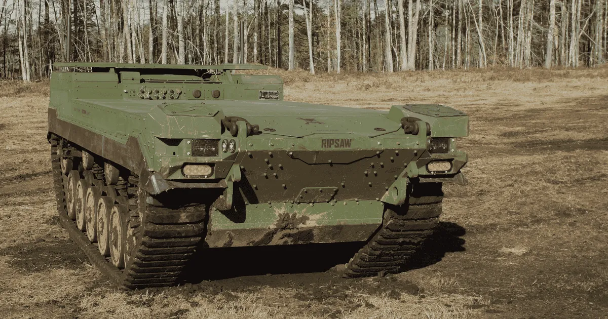 Rootsi tellib sõjarobotiteks algselt meelelahutuseks mõeldud megakiireid maastikumasinaid