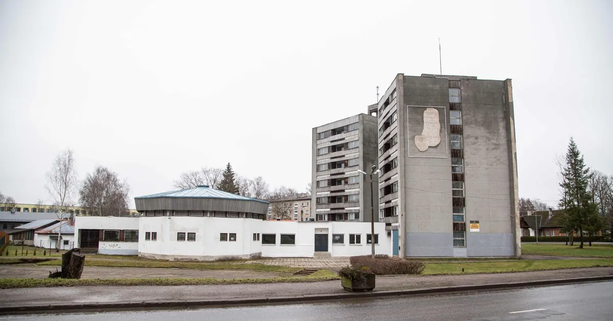 Valga legendaarse hoone asemele kerkib Grossi pood