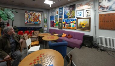 Rohkem kui poolsada autorit täitsid kultuuriklubi seinad kunstiga