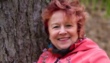 SÄDEINIMENE ⟩ Algul emalt tantsujuhi roll, siis jõulutavad