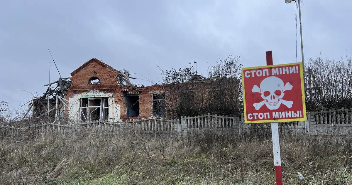 POSTIMEES UKRAINAS ⟩ Ameerika uus Vabadussammas Ukraina talunaise esituses: vabaduseleeki asendab kotlet