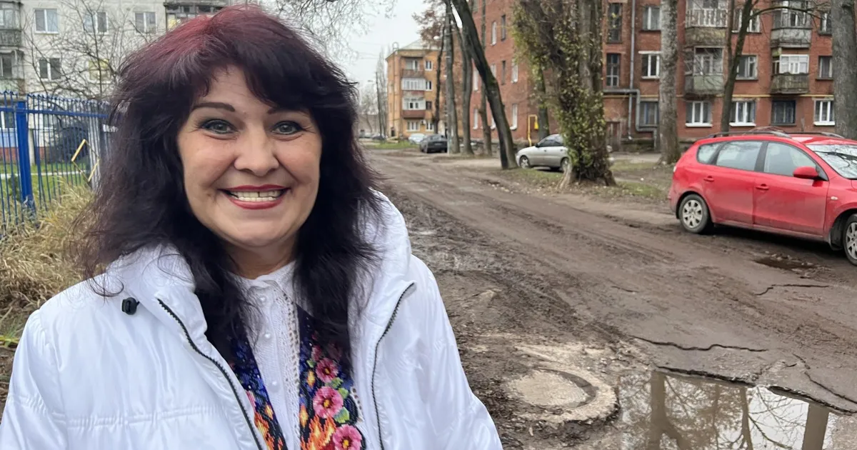 INIMESTEST AEGAMÖÖDA ⟩ Olõna. Tšernihivi lastekodu hea hoidja