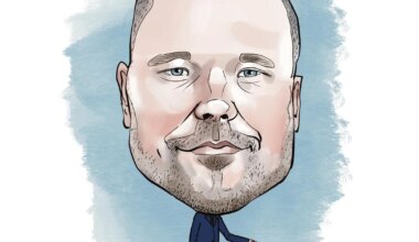 ALO PEEBO ⟩ Ehitusinsener, kes istus esimest korda valimiskarusselli ja väljus sellest abivallavanemana