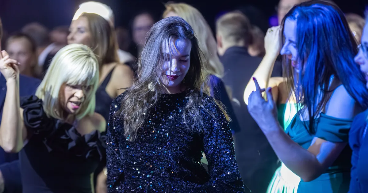 SUUR JÕULUGALA ⟩ Järvamaa ettevõtted pidutsesid Türil