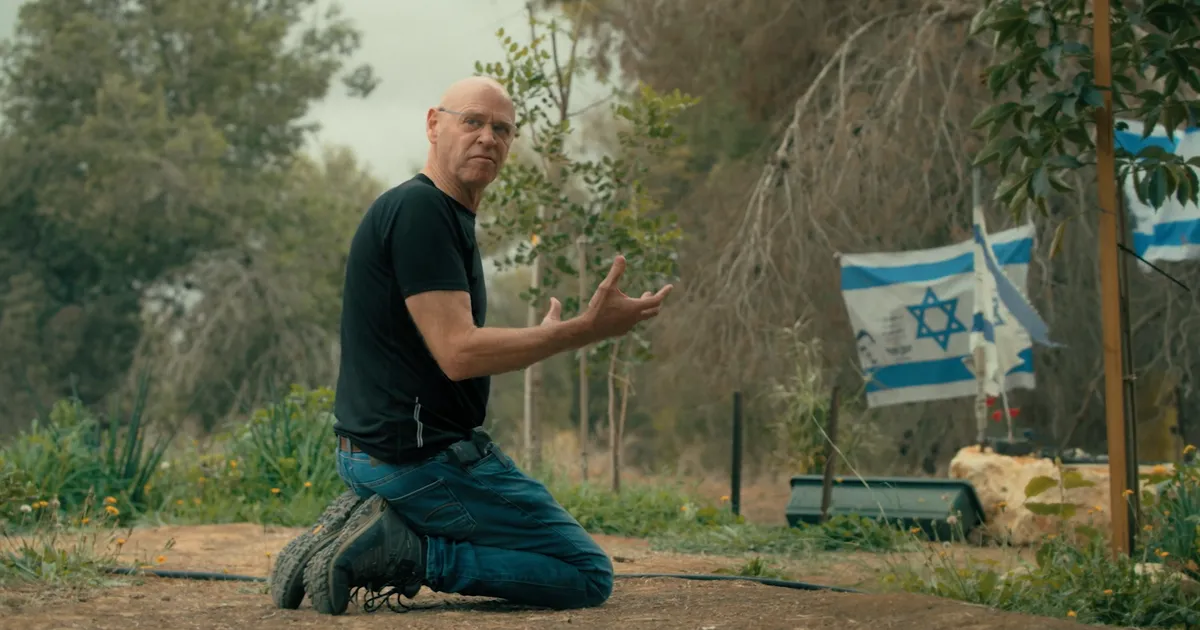 Dokfilm sellest, kuidas Iisraeli erukindral oma poja peret päästma sööstab