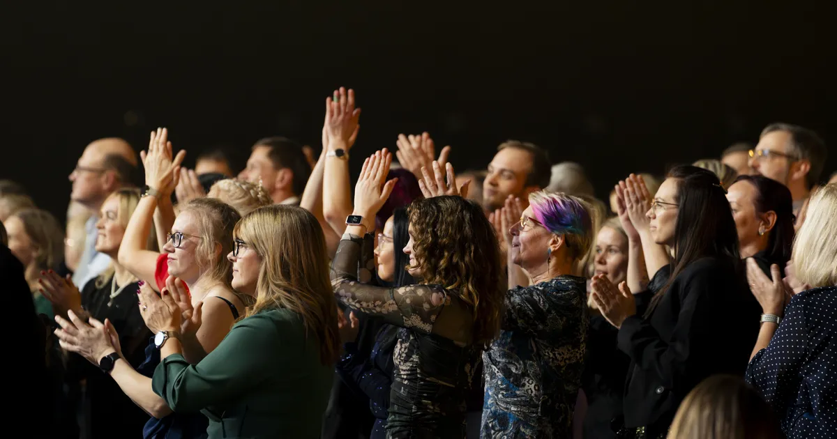 SUUR GALERII ⟩ Vaata, milline melu toimus Unibet Arenal esimesel jõulugala päeval