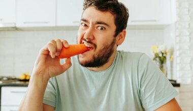 Naine avastas südantlõhestava põhjuse, miks tema mees iga päev porgandeid krõmpsutab