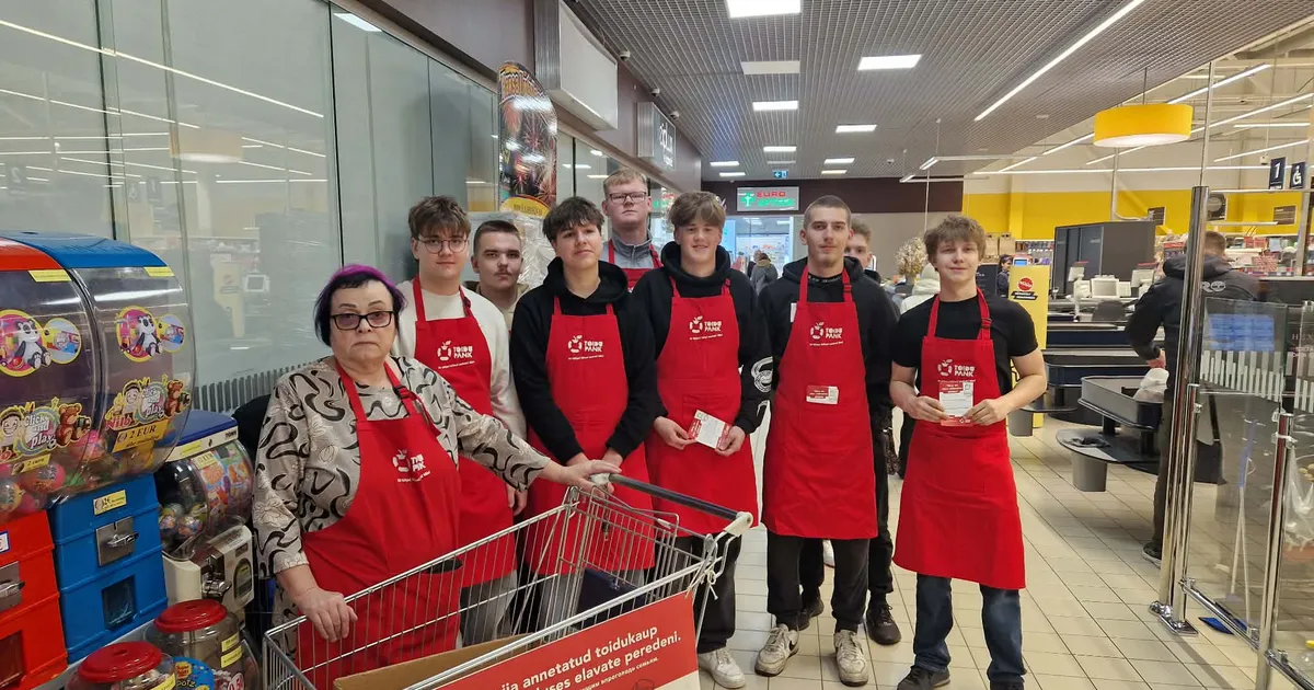 Poekülastajad annetasid abivajajatele üle poolteise tonni toitu - Saarte Hääl