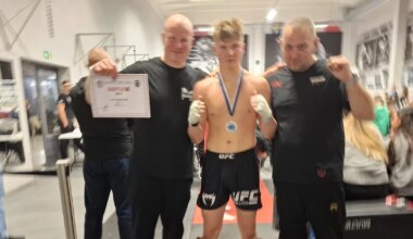 Aleksander Väin võitis hõbeda kikkpoksi karikavõistluselt