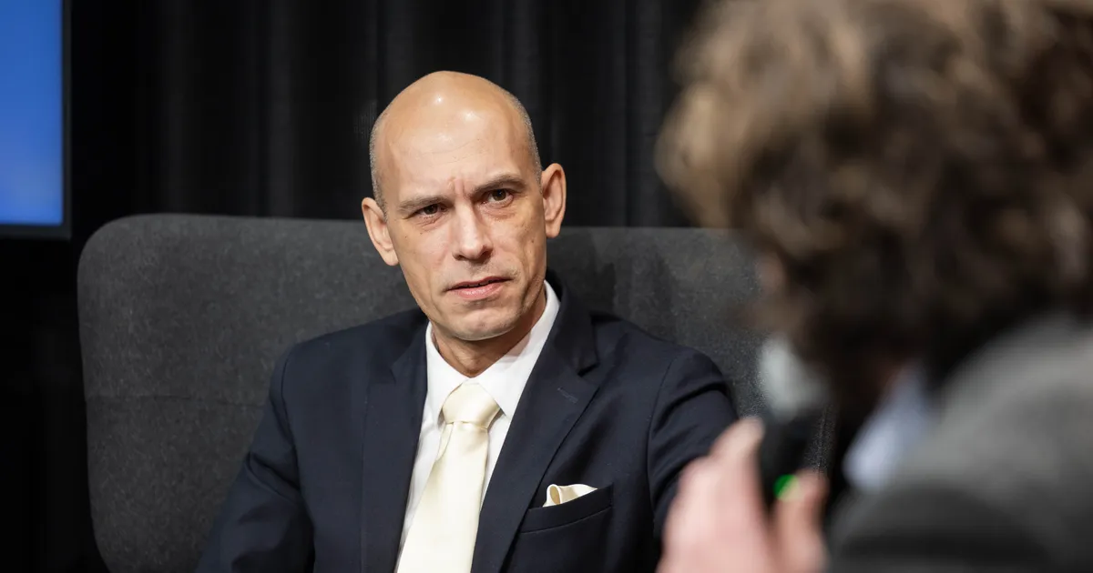 GALERII ⟩ Lugejate ette jõudis raamat Eesti mehe pöörasest vangipõlvest Myanmaris