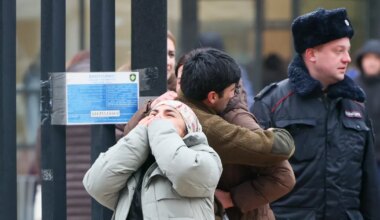 RÜNDAJA KÜSIS RAHVUST ⟩ Moskva lähistel pussitas teismeline koolipoiss surnuks noorema kaasõpilase