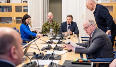 GALERII ⟩ Riigikogu presidendiga ajateenijate keeleküsimuses laupkokkupõrkesse ei lähe