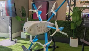 see kullerdroon lendab pärast tellimist kohale minutitega