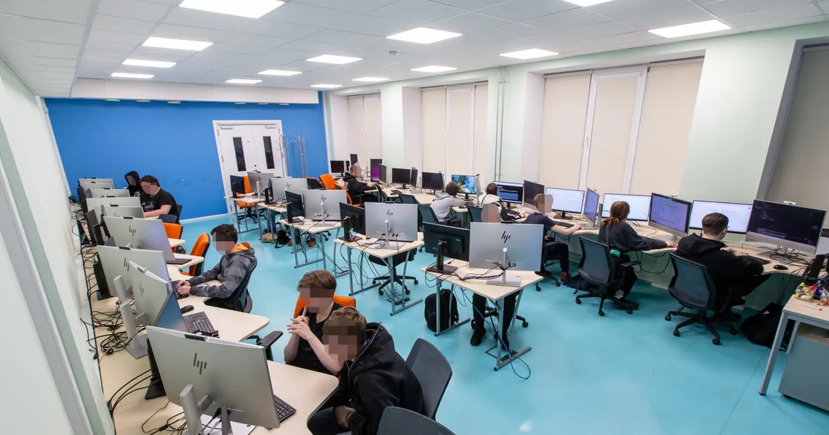 Hendrik Agur paneb Ida-Virus kutseõppe pausile ja hakkab eesti keelt õpetama