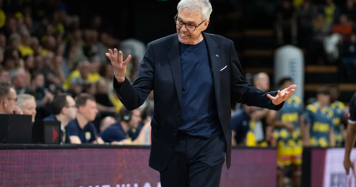 Hiljutine Soome aasta treener sai Euroliiga klubist sule sappa