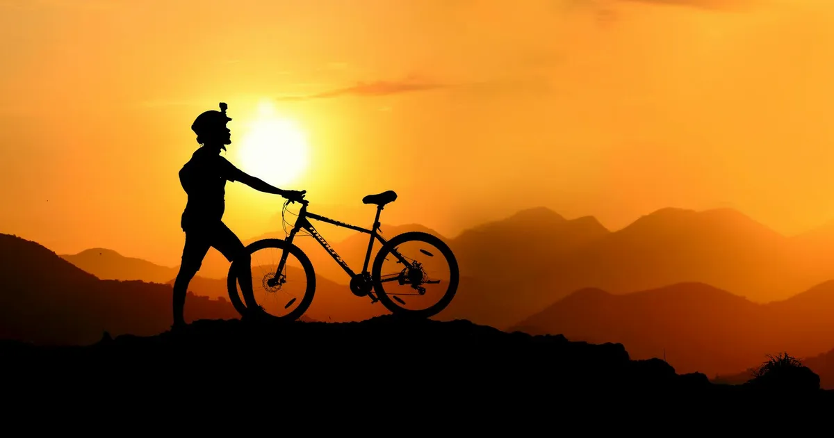 TAASLEIUTATUD RATAS See kukkus 4 meetri kõrgusel, sõitis läbi tule ja jäi terveks – kuhu sellisega sõitma minnakse? - Postimees