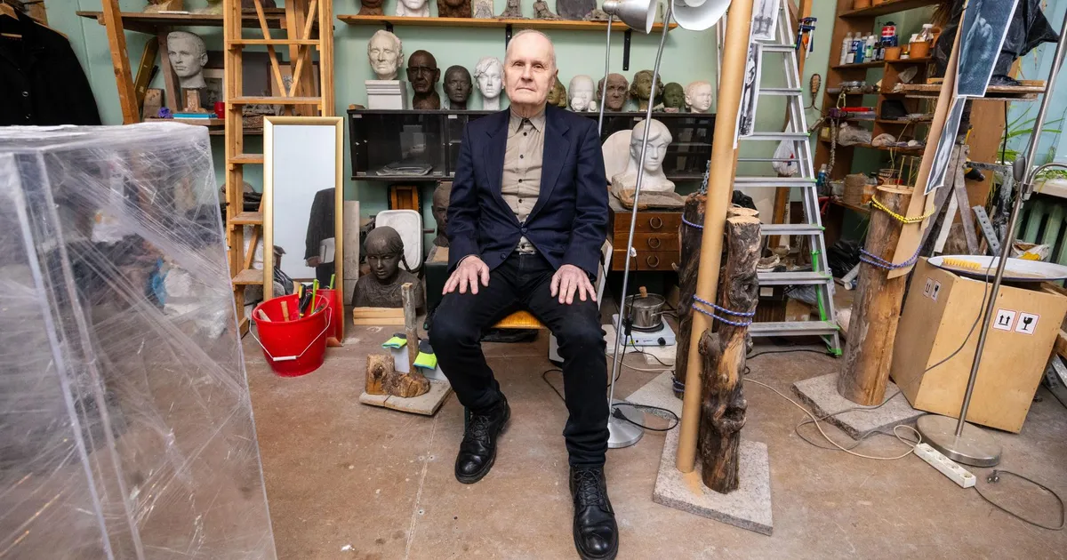 JÕULUD ⟩ Jõulud mõjutavad kunstiteoste müüki ja kunstnikud ootavad jõuluvanalt kingitusi