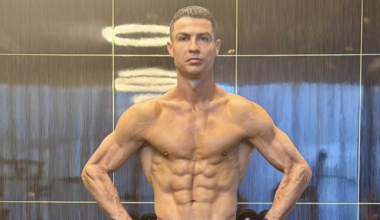 FOTO ⟩ Ronaldo saunaskäik ajas sotsiaalmeedia pöördesse