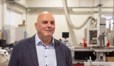 HENDRIK AGUR ⟩ Kuidas saab Ida-Virumaa Kutsehariduskeskusest COSMOS?