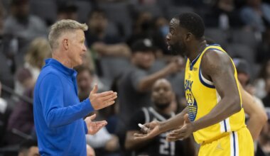 VIDEO ⟩ Golden State Warriorsi peatreener ja täht läksid keset kohtumist tülli, mängija lahkus saalist