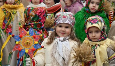 POSTIMEES UKRAINAS ⟩ Fotolugu: värvikas jõulurongkäik Lvivis