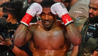 Poksitšempion sattus liiklusõnnetusse, milles hukkus kaks inimest