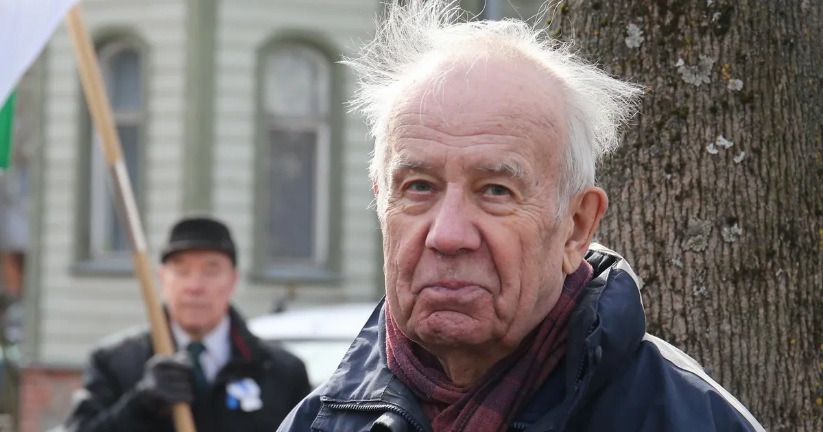 PIRET TARTO ⟩ Mart Niklust on nimetatud vabadusvõitluse lipuks