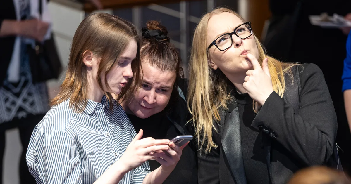 vaata, kes saabusid Olav Ehala juubelikontserdile