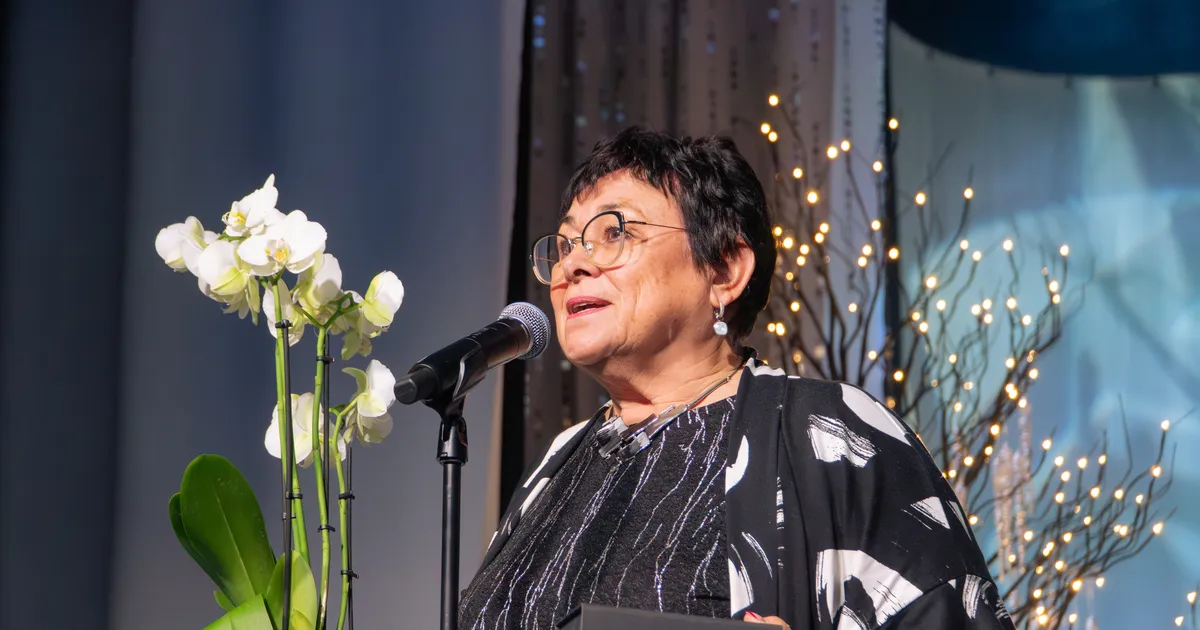 «TÄHESÄRA 2025» ⟩ Tants tõi Kajaka kauaaegsele juhendajale elutööpreemia - Pärnu Postimees