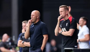 Liverpool vallandas kriitilise töölõigu eest vastutanud abitreeneri