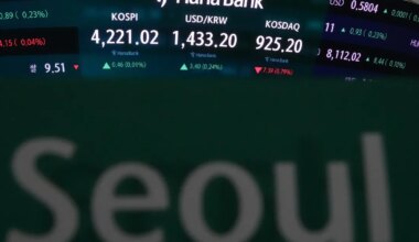 Aasta lõpeb tehisaurumulli lõhkemist oodates