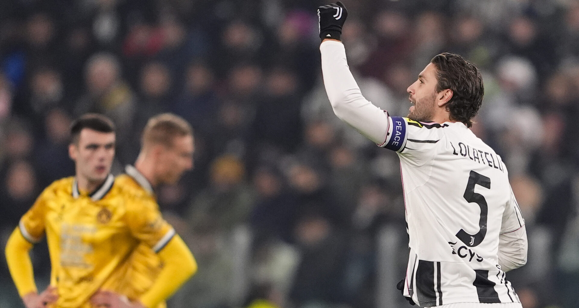 Kaheksandat mängu järjest kaotust vältinud Juventus liikus karikavõistlustel veenvalt edasi