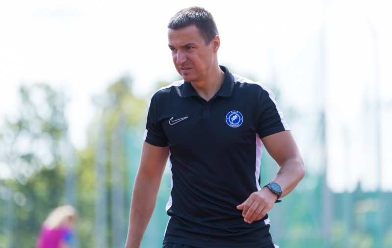 Muutuste keerises oleva Tammeka naiskonna peatreener andis uue allkirja ja pika intervjuu