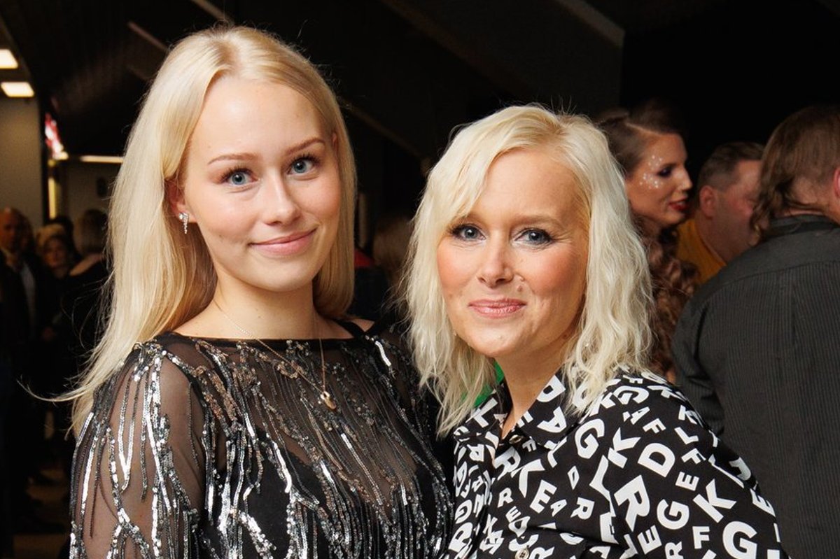 FOTO | Nagu ema suust kukkunud! Nightlight Duo laulja Ly Lumiste tütar on emaga äravahetamiseni sarnane