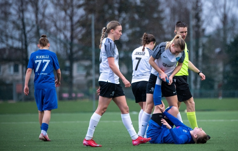 Tammeka võtab hetke, et siis naasta. Foto: Liisi Troska / jalgpall.ee
