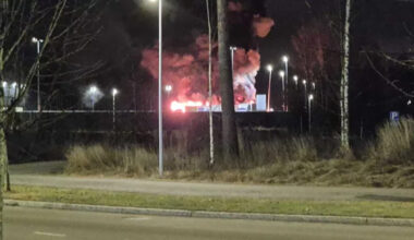 Soomes süttisid Lidli lao juures rekkad põlema