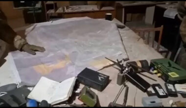 VIDEO: venelased said rindelinnas kätte Ukraina vägede staabi