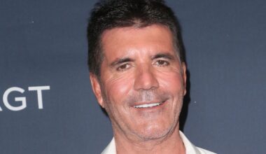 Pulmakellad helisevad? Simon Cowell vihjas, et sõuab pärast pikki aastaid oma kaasaga lõpuks abieluranda