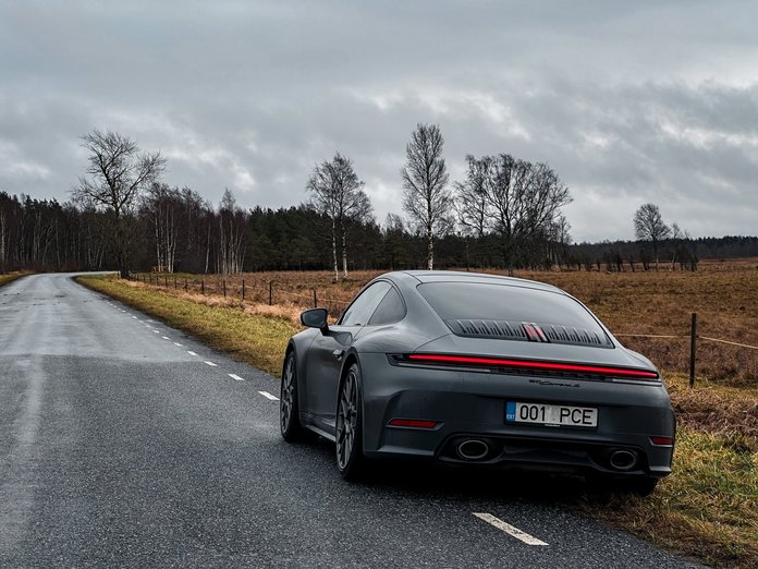 Porsche 911 Carrera S