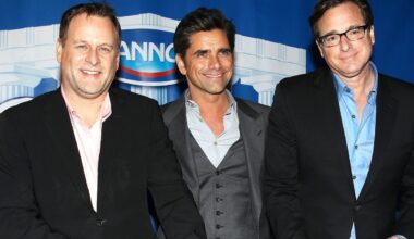 Üks hoop teise järel! Sarja „Lastega kodus“ staar sai võitu lümfoomist, kuid tal diagnoositi uuesti vähk