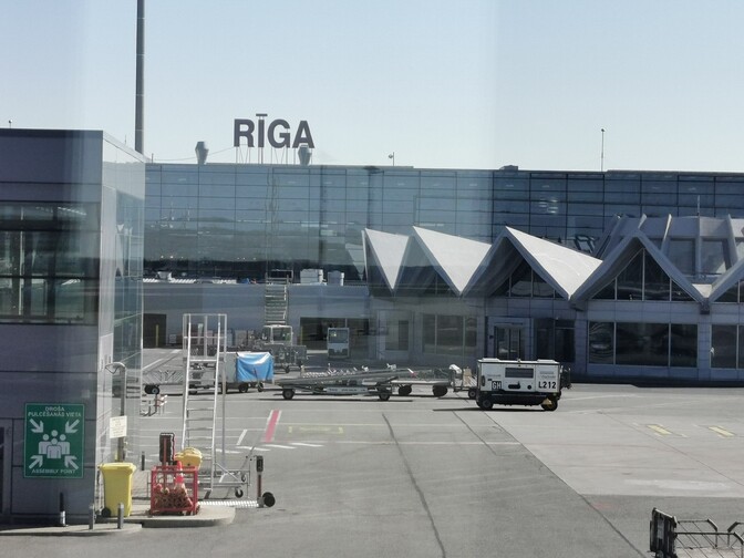 Läti valitsus tahab, et raudtee ehitataks Riia lennujaama ja Imanta vahele | Välismaa