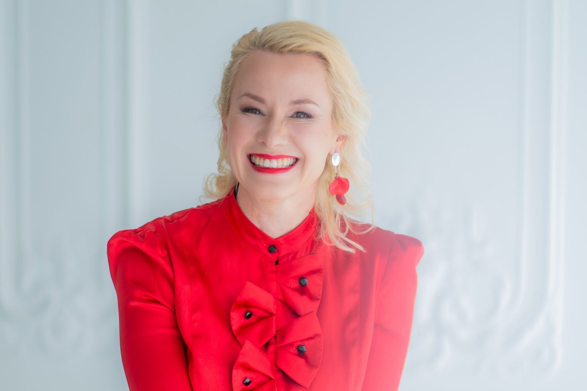 Elamumessi juhtum ja nähtavuse paradoks: kas juht, kes ise ei postita, saab päriselt mõjuda?