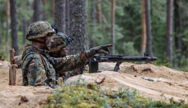 Saksamaa saadab sõdurid Poola piiri kindlustama | Välismaa