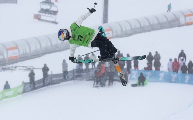 Haigestunud Kelly Sildaru jätab USA MK-etapi vahele | Freestyle-suusatamine