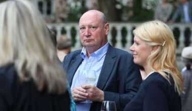 Euroopa Komisjon ei kiirusta Hololei karistamisega | Eesti