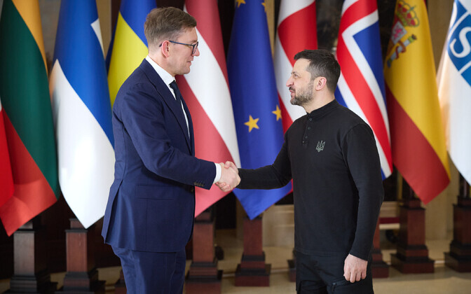 Michal pidas telefonivestluse Ukraina president Volodõmõr Zelenskiga | Eesti