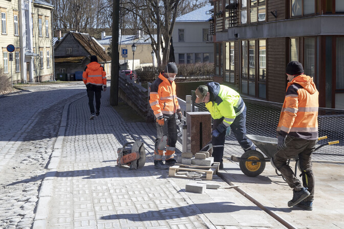 Vabade ametikohtade arv on aastaga 5,4 protsenti langenud | Majandus