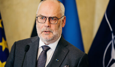 President Karis: ma ei talu enam rumalate poolt esitatud liigseid nõudmisi | Eesti